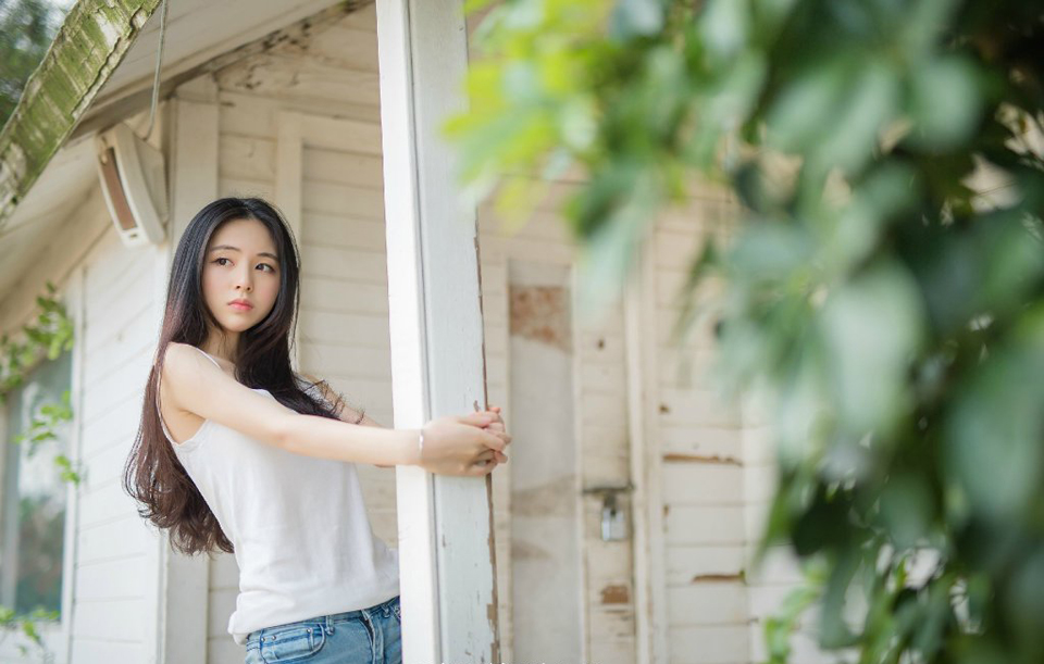 不要抱怨自己所处的环境，如果改变不了环境，那么就改变自己的心态。